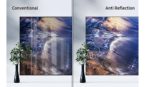 Conventional screen shows image with lots of light reflection while Anti Reflection screen displays clear image.